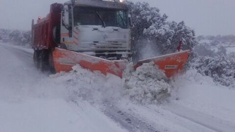 M&aacute;quinas quitanieves de la Diputaci&oacute;n de Segovia