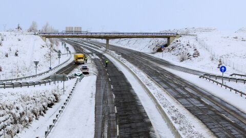 Vista de la autov&iacute;a A 23 a su paso por Teruel