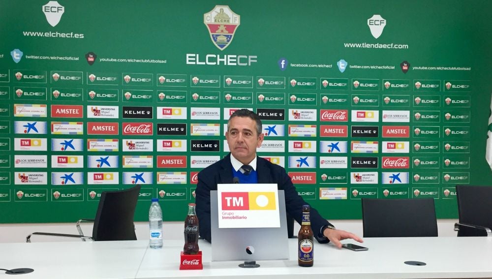 Diego García ha anunciado que el lunes llega el informe favorable para adquirir el crédito de la Fundación del Elche CF.