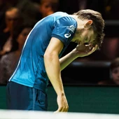 David Goffin tuvo que retirarse por un golpe en el ojo David Goffin tuvo que retirarse por un golpe en el ojo