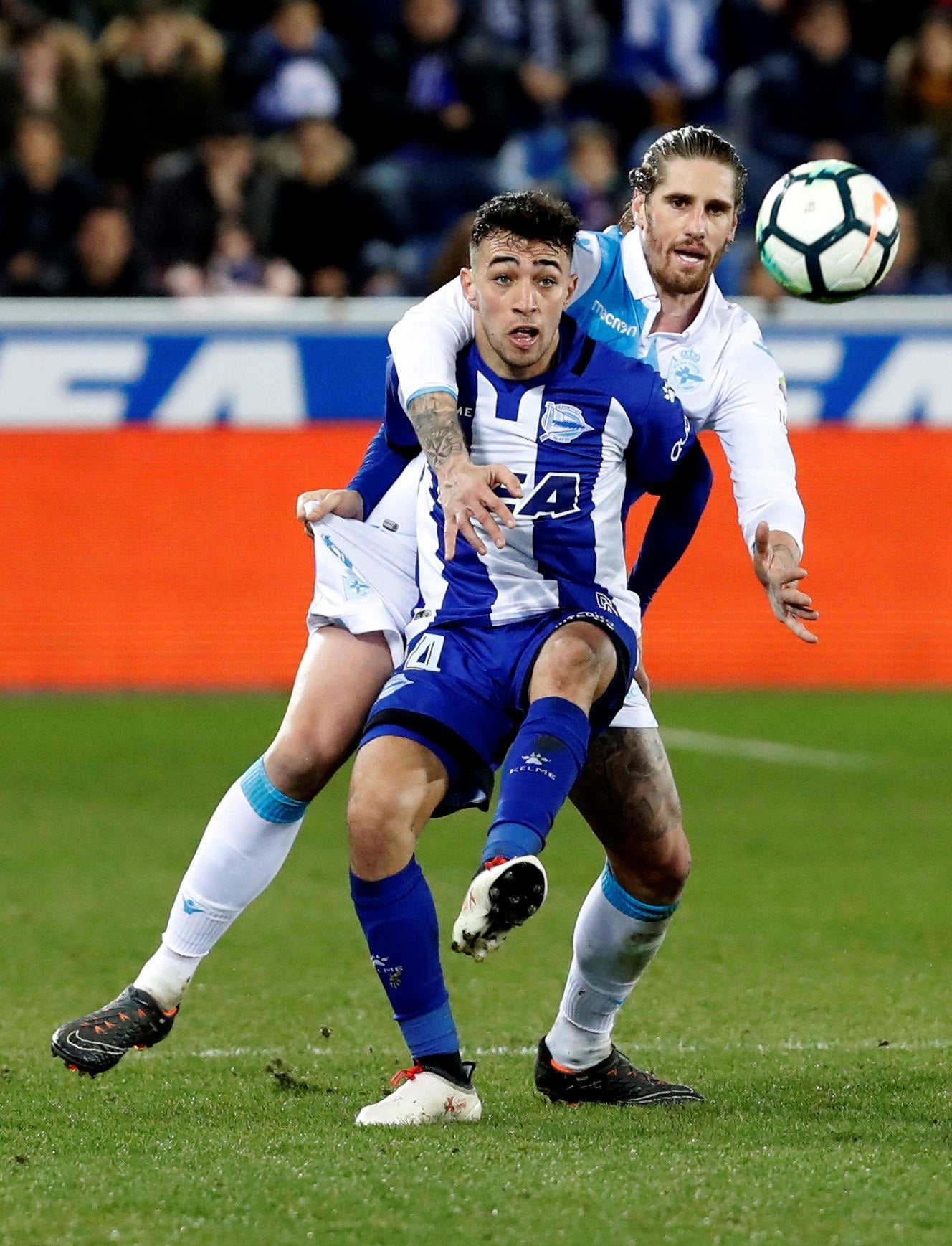 El Alavés gana al Deportivo en Mendizorroza El Alavés gana al Deportivo en Mendizorroza