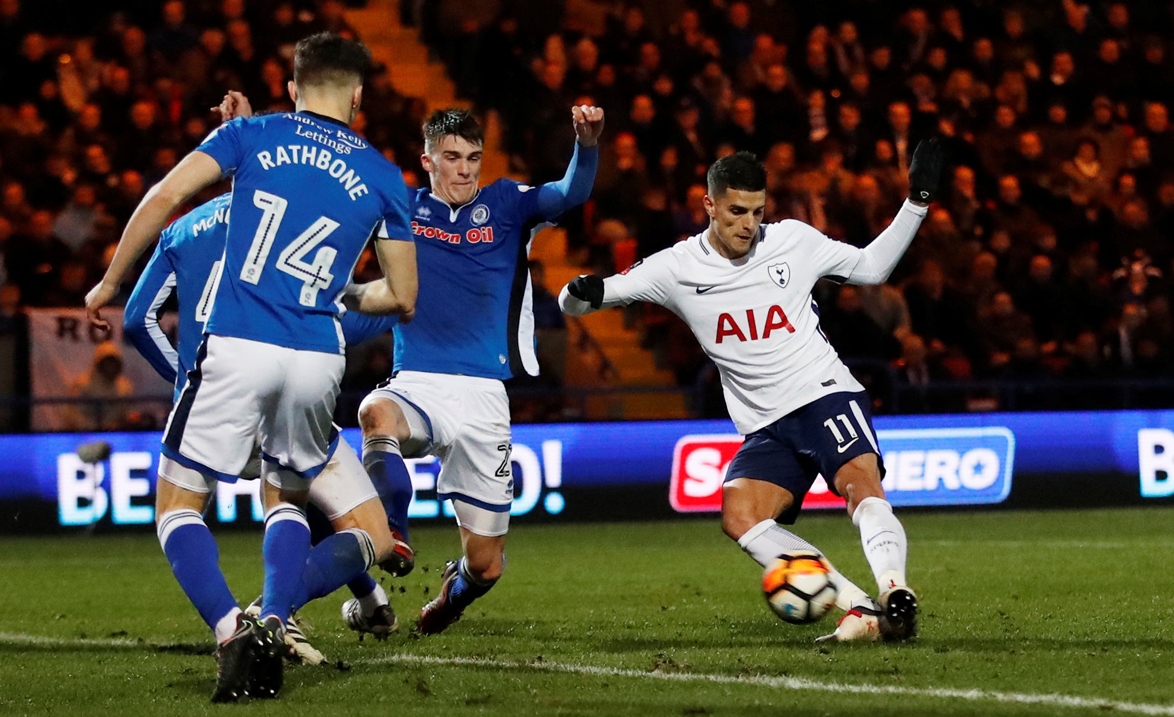 El Tottenham no puede con el Rochdale en la FA Cup e irá al 'replay' El Tottenham no puede con el Rochdale en la FA Cup e irá al 'replay'