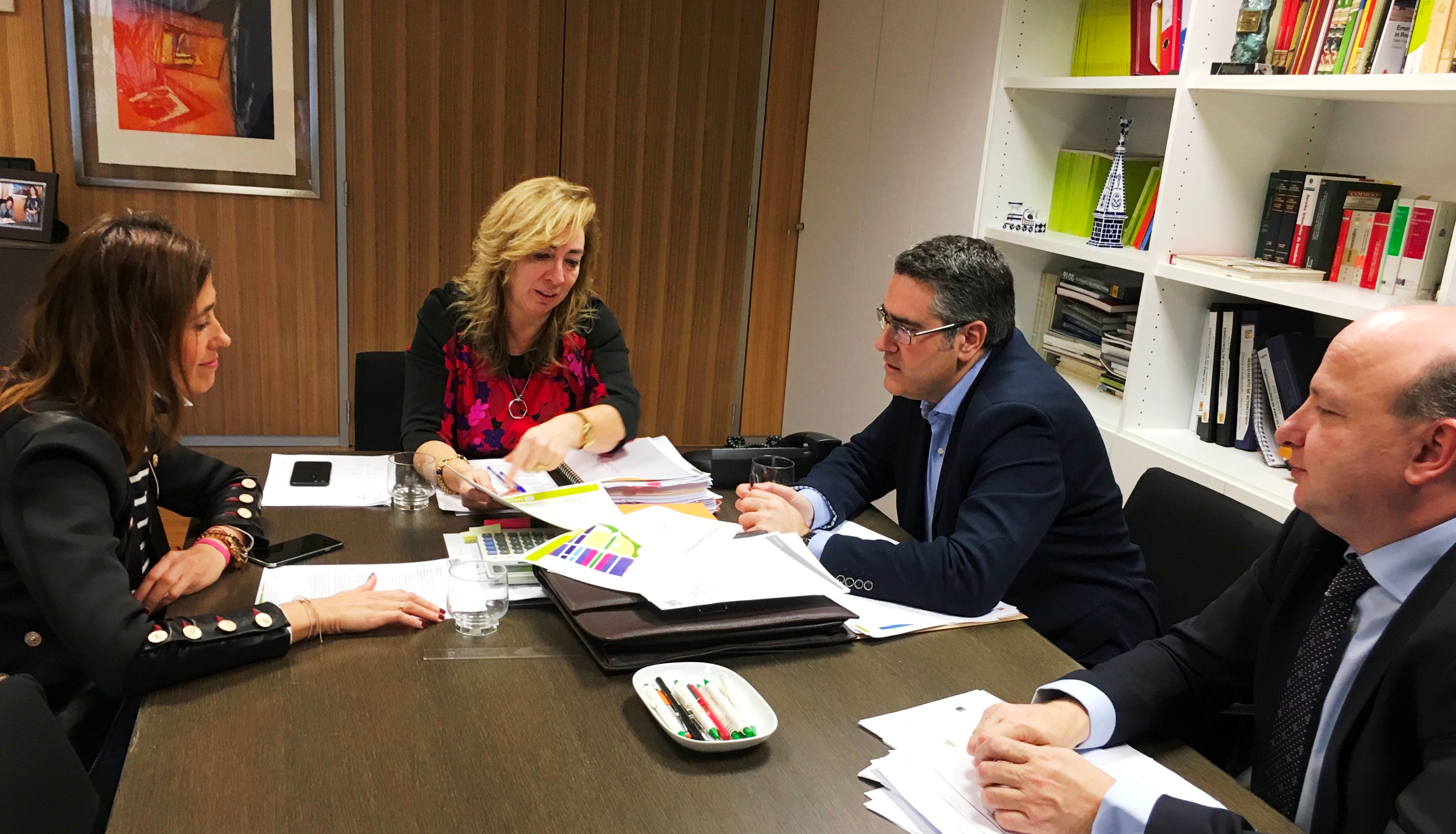 SEPES confirma que no ha recibido ninguna propuesta por parte del Ayuntamiento que indique que hay empresas interesadas en adquirir suelo SEPES confirma que no ha recibido ninguna propuesta por parte del Ayuntamiento que indique que hay empresas interesadas en adquirir suelo