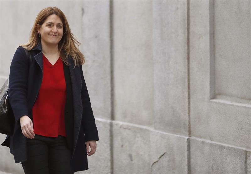 Marta Pascal pide calma y confianza tras la detención de Puigdemont Marta Pascal pide calma y confianza tras la detención de Puigdemont