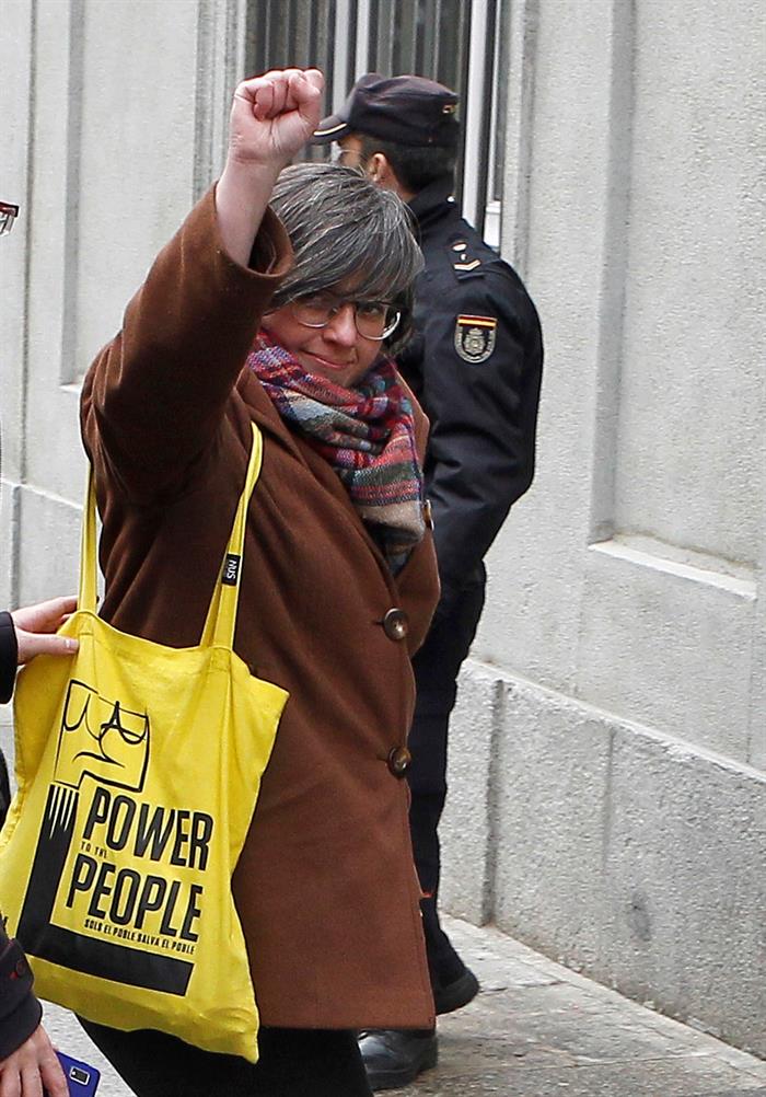 Mireia Boya: "Anna Gabriel no se escabulle de nada" Mireia Boya: "Anna Gabriel no se escabulle de nada"