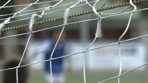 Un entrenador de fútbol, condenado a nueve años de cárcel por abusar de tres menores en Málaga Un entrenador de fútbol, condenado a nueve años de cárcel por abusar de tres menores en Málaga