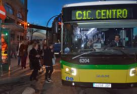 Los trabajadores de Vitrasa reclaman recuperar su poder adquisitivo para desconvocar la huelga indefinida Los trabajadores de Vitrasa reclaman recuperar su poder adquisitivo para desconvocar la huelga indefinida