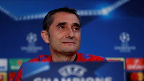Valverde, durante la rueda de prensa
