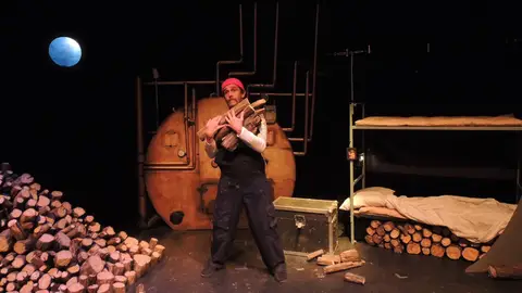 "Soñando a Pinocho" de La Tartana Teatro llega a FETEN Representación en FETEN 2018