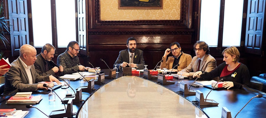Roger Torrent y el resto de la Mesa del Parlament Roger Torrent y el resto de la Mesa del Parlament