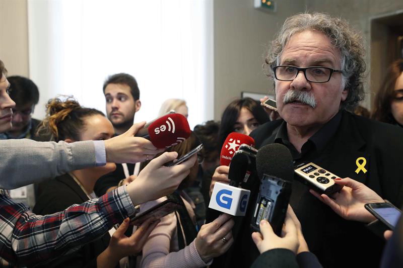 ERC y PDeCAT aplauden la decisión del TC de anular el modelo de la LOMCE que incluyó Wert sobre el castellano ERC y PDeCAT aplauden la decisión del TC de anular el modelo de la LOMCE que incluyó Wert sobre el castellano