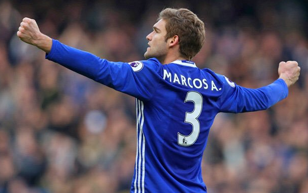 Marcos Alonso: "La victoria se nos han escapado por un regalo que hemos hecho" Marcos Alonso: "La victoria se nos han escapado por un regalo que hemos hecho"