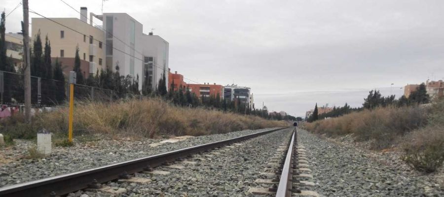 Imagen de archivo: vías de tren. Imagen de archivo: vías de tren.