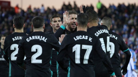 El Real Madrid celebra uno de los goles contra el Legan&eacute;s