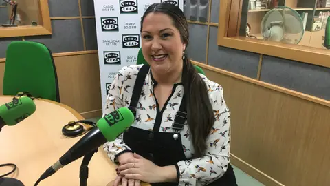 Entrevista a Ana Polanco La cantaora nos presenta su primer trabajo discográfico "Rincón de la alegría"