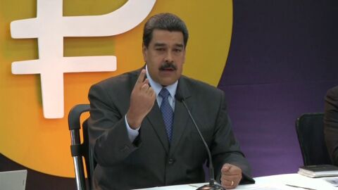 Maduro dice que preventa de criptomoneda "petro" alcanza 735 millones d&oacute;lares
