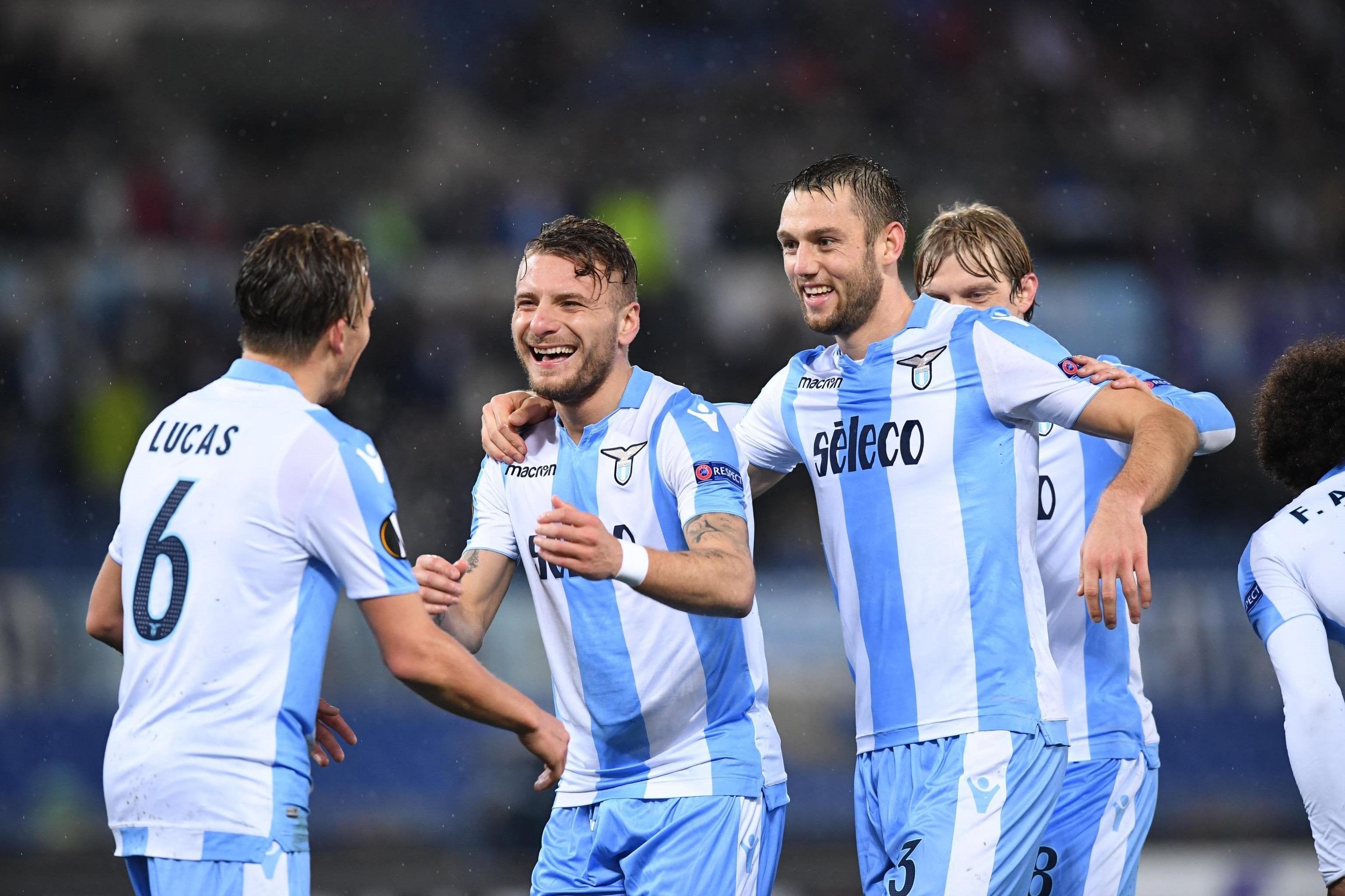 Arsenal, Dortmund, Milan, Lazio y Lyon avanzan a octavos de la Europa League Arsenal, Dortmund, Milan, Lazio y Lyon avanzan a octavos de la Europa League