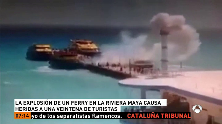 Una veintena de personas resultan heridas tras la explosión de un barco en Playa del Carmen Una veintena de personas resultan heridas tras la explosión de un barco en Playa del Carmen