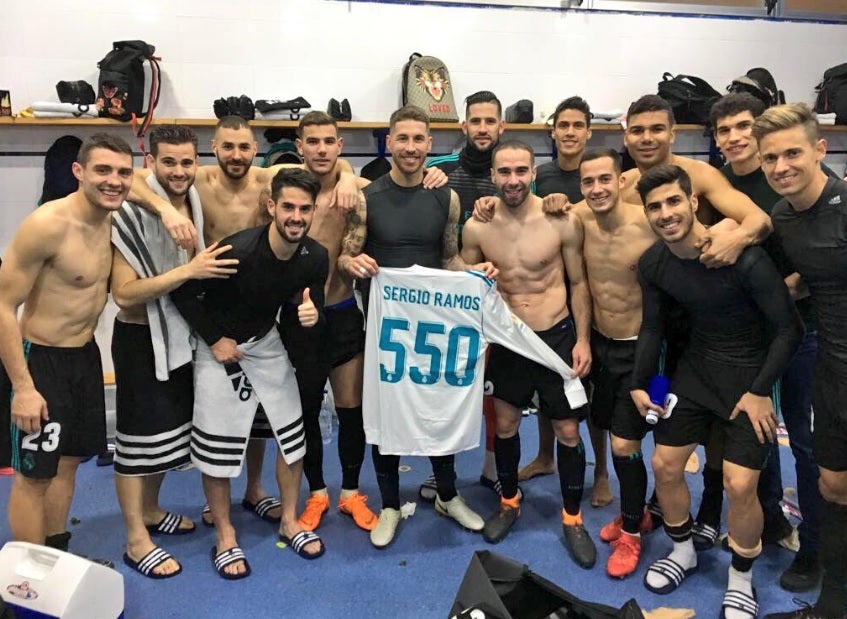 Dará que hablar: los dos grandes ausentes en la fotografía por los 550 partidos de Ramos con el Real Madrid Dará que hablar: los dos grandes ausentes en la fotografía por los 550 partidos de Ramos con el Real Madrid