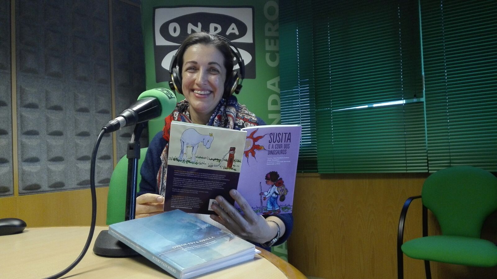 Carmen Quinteiro: "Me gusta la música que te transporta, que te deja en tu tierra al tiempo que te lleva a otros lugares" Carmen Quinteiro: "Me gusta la música que te transporta, que te deja en tu tierra al tiempo que te lleva a otros lugares"