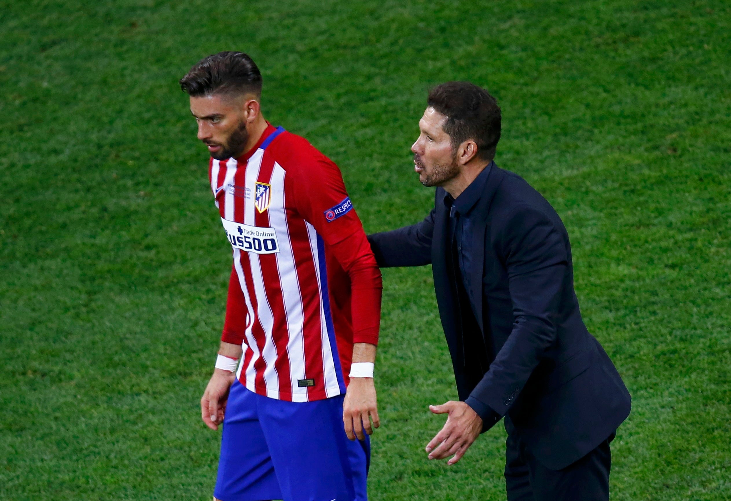 Carrasco, fuera de la lista de Simeone mientras negocia su marcha a China Carrasco, fuera de la lista de Simeone mientras negocia su marcha a China