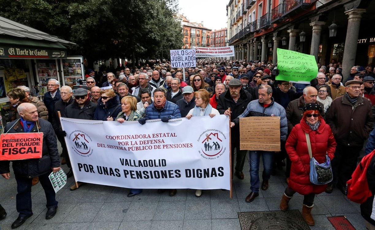 Adolfo Potente "en Valladolid hay gente que no puede vivir con su pensión" Adolfo Potente "en Valladolid hay gente que no puede vivir con su pensión"