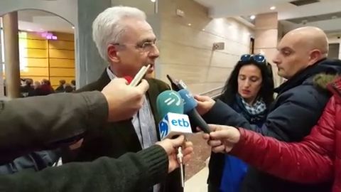  Carlos Totorika: "La violencia es siempre intolerable, pero en el marco del deporte a&uacute;n m&aacute;s"