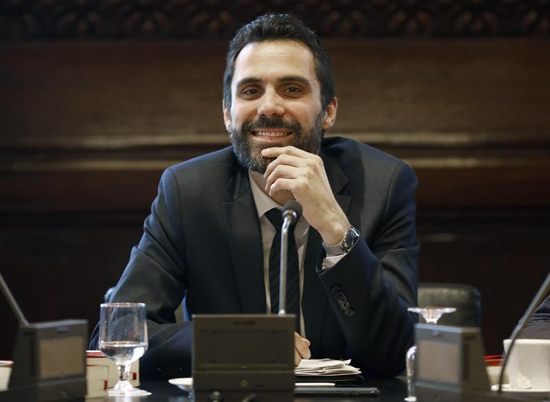 Torrent convoca para el 1 de marzo a las 10:00 horas el pleno del Parlament sobre la investidura Torrent convoca para el 1 de marzo a las 10:00 horas el pleno del Parlament sobre la investidura