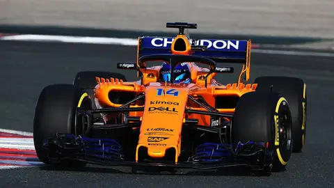 Fernando Alonso rueda por primera vez con el McLaren MCL33 Fernando Alonso rueda por primera vez con el McLaren MCL33