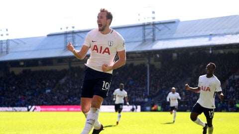 Harry Kane celebra su gol ante el Crystal Palace