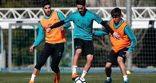 Marco Asensio vuelve a los entrenamientos del Real Madrid tras sus problemas con una muela del juicio Marco Asensio vuelve a los entrenamientos del Real Madrid tras sus problemas con una muela del juicio