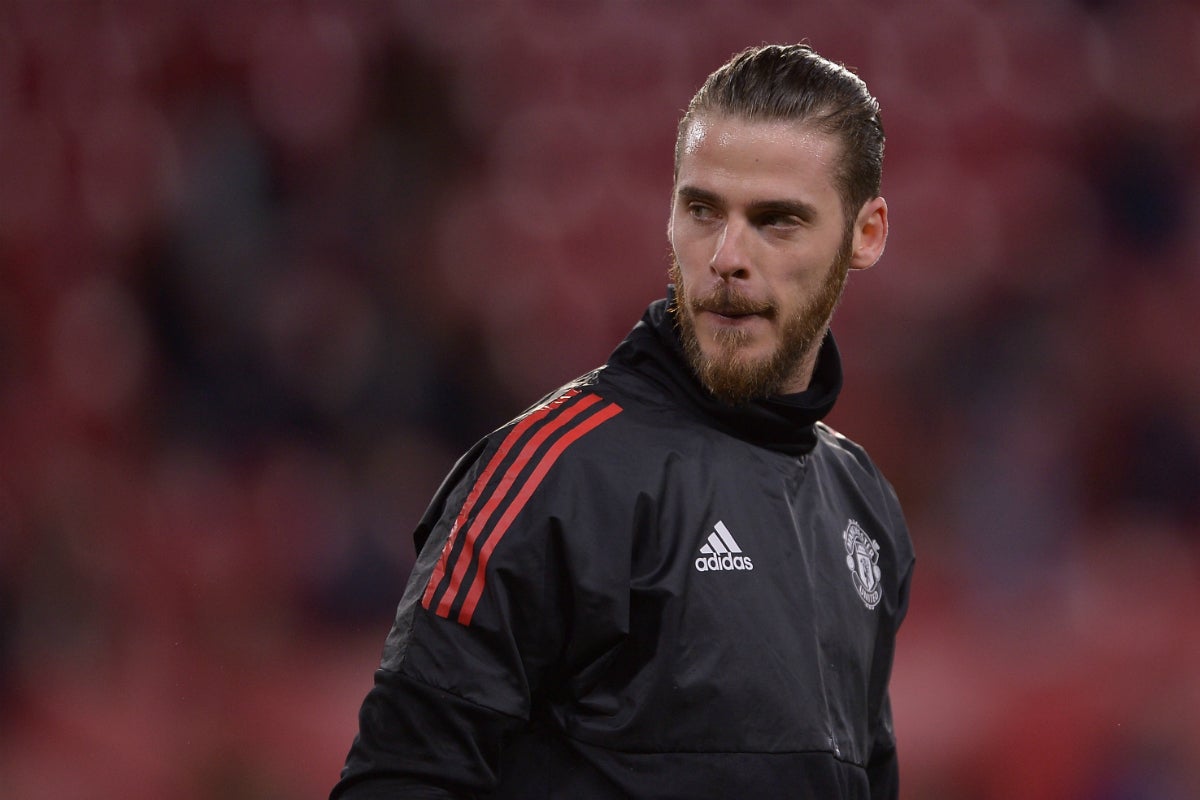 La prensa británica dice que De Gea exige cobrar lo mismo que Alexis para renovar con el Manchester United La prensa británica dice que De Gea exige cobrar lo mismo que Alexis para renovar con el Manchester United