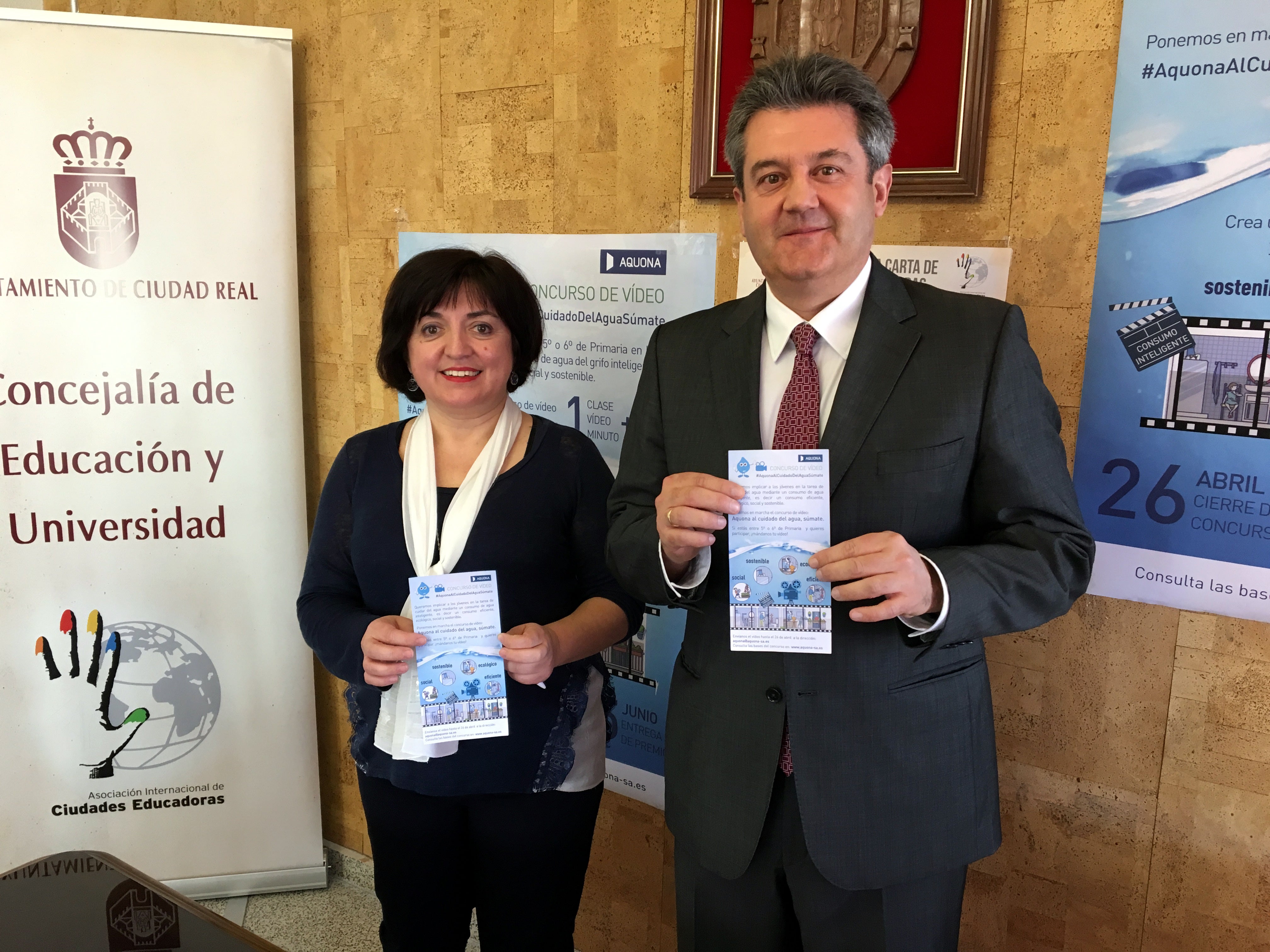 Ayuntamiento y Aquona invitan a los escolares a sumarse al cuidado del agua Ayuntamiento y Aquona invitan a los escolares a sumarse al cuidado del agua