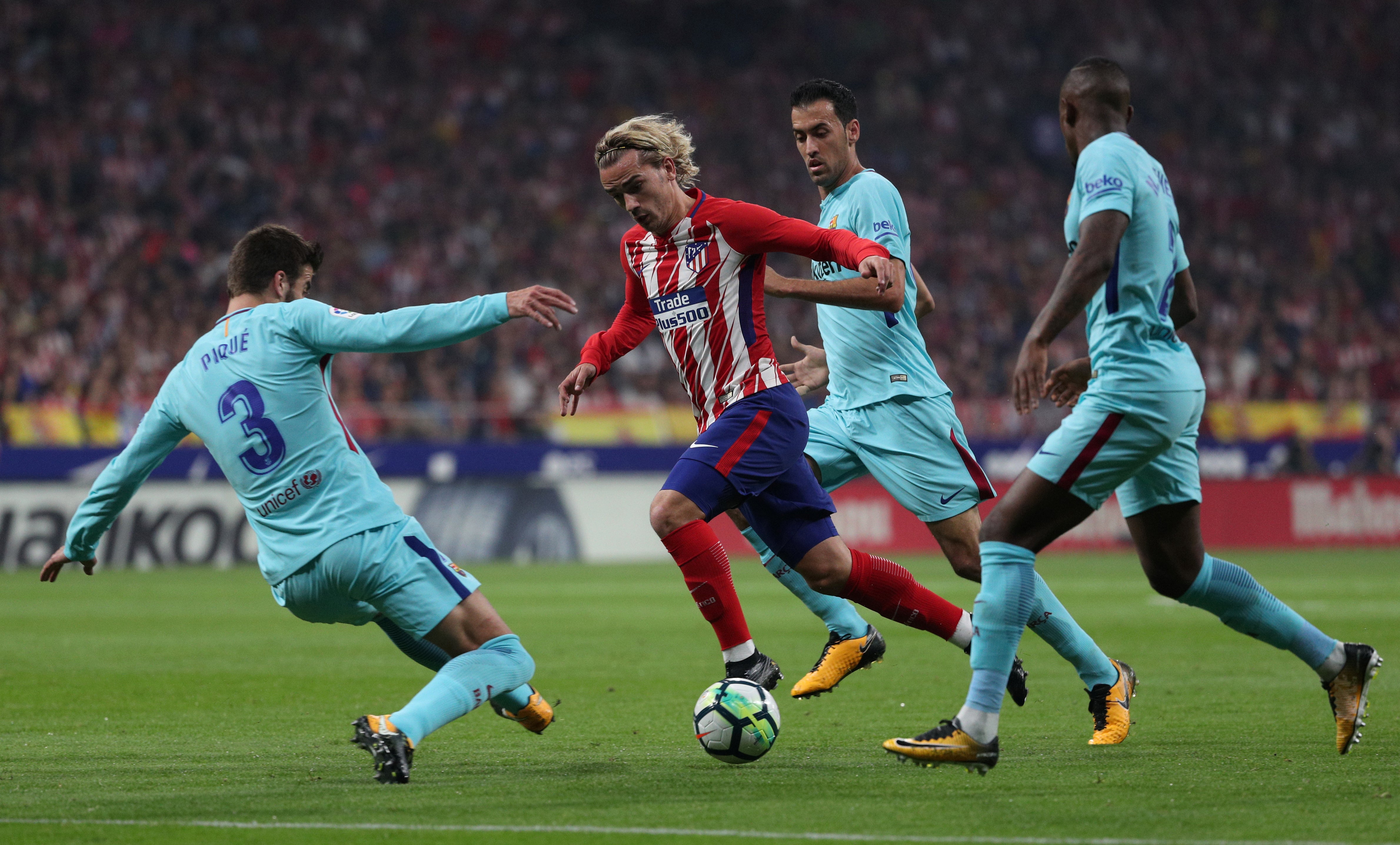 El exjugador Jerome Rothen: "Lo digo de una fuente fiable, Griezmann fichará por el Barcelona en verano" El exjugador Jerome Rothen: "Lo digo de una fuente fiable, Griezmann fichará por el Barcelona en verano"