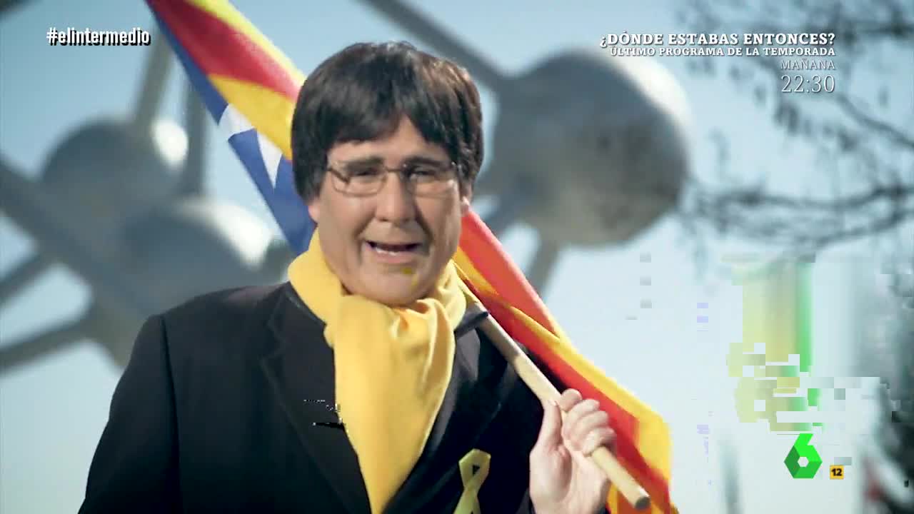La esperada imitación de Joaquín Reyes a Carles Puigdemont, "el Gandhi con pelazo": "No es un exilio, sino un Interrail" La esperada imitación de Joaquín Reyes a Carles Puigdemont, "el Gandhi con pelazo": "No es un exilio, sino un Interrail"