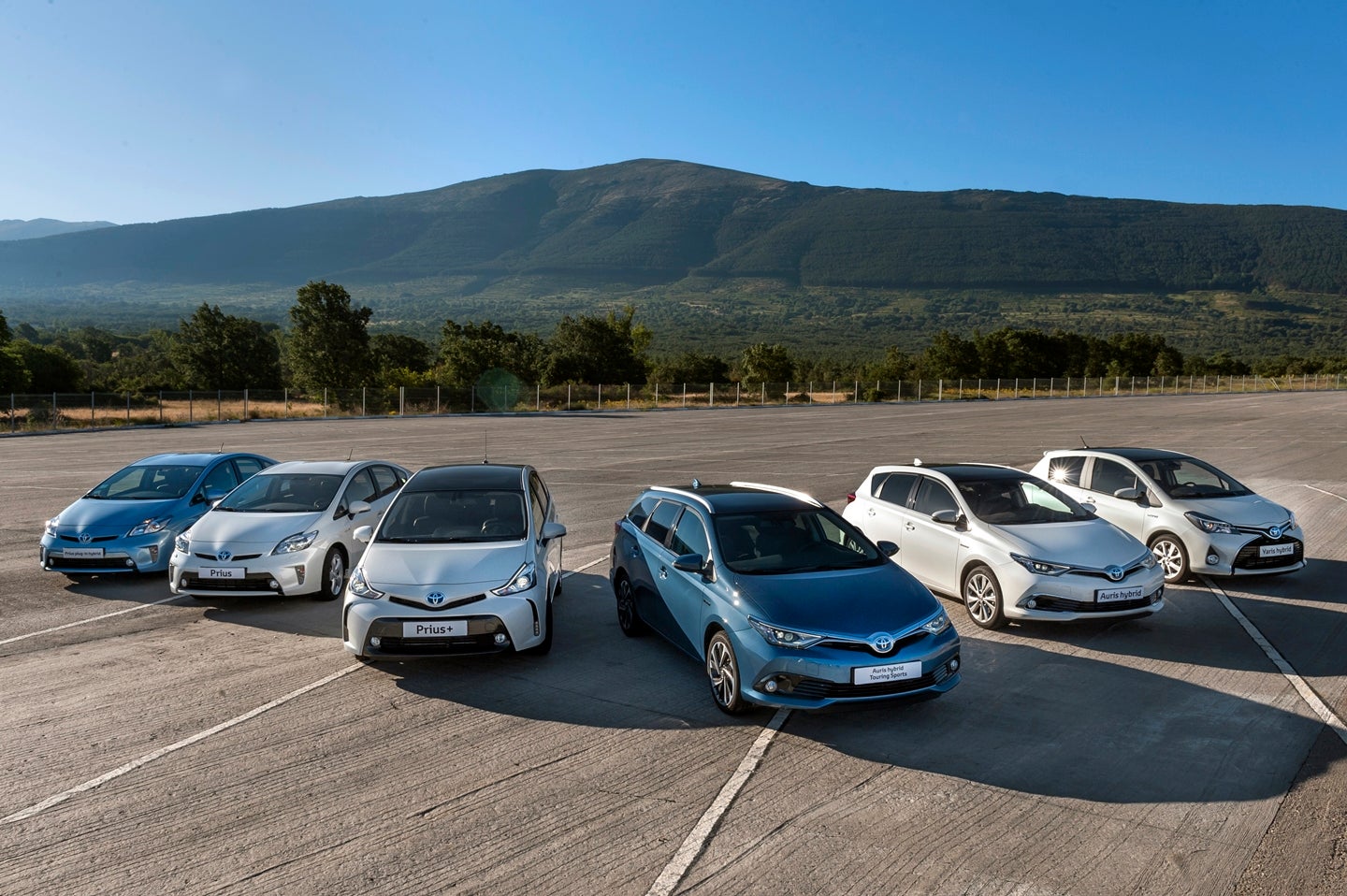 Los concesionarios "tranquilos" ante la prohibición de los coches de combustión a partir de 2040 Los concesionarios "tranquilos" ante la prohibición de los coches de combustión a partir de 2040