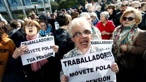 Manifestaci&oacute;n del Movimiento Gallego por la Defensa de las Pensiones P&uacute;blicas