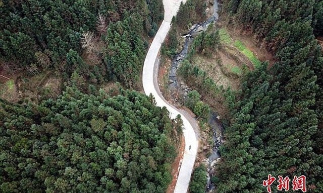 España suma 30 nuevos senderos azules, cuatro de ellos en Extremadura, para llegar a los 128 en el total del país España suma 30 nuevos senderos azules, cuatro de ellos en Extremadura, para llegar a los 128 en el total del país