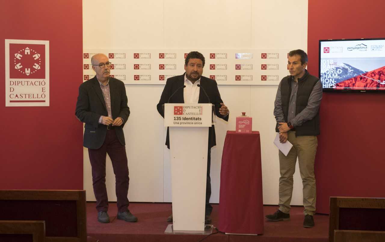Castellón Escenario Deportivo protagoniza la charla del bicampeón de ultratrail Luis Alberto Hernando Castellón Escenario Deportivo protagoniza la charla del bicampeón de ultratrail Luis Alberto Hernando
