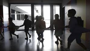 El colegio público de Viana de Cega dejará de celebrar el Día del Padre y de la Madre El colegio público de Viana de Cega dejará de celebrar el Día del Padre y de la Madre