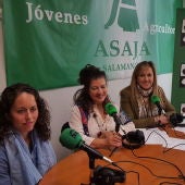 Nuria Alonso, Adela Mateos, Marisa Sevillano