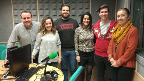 a&uacute;pa alba mujer