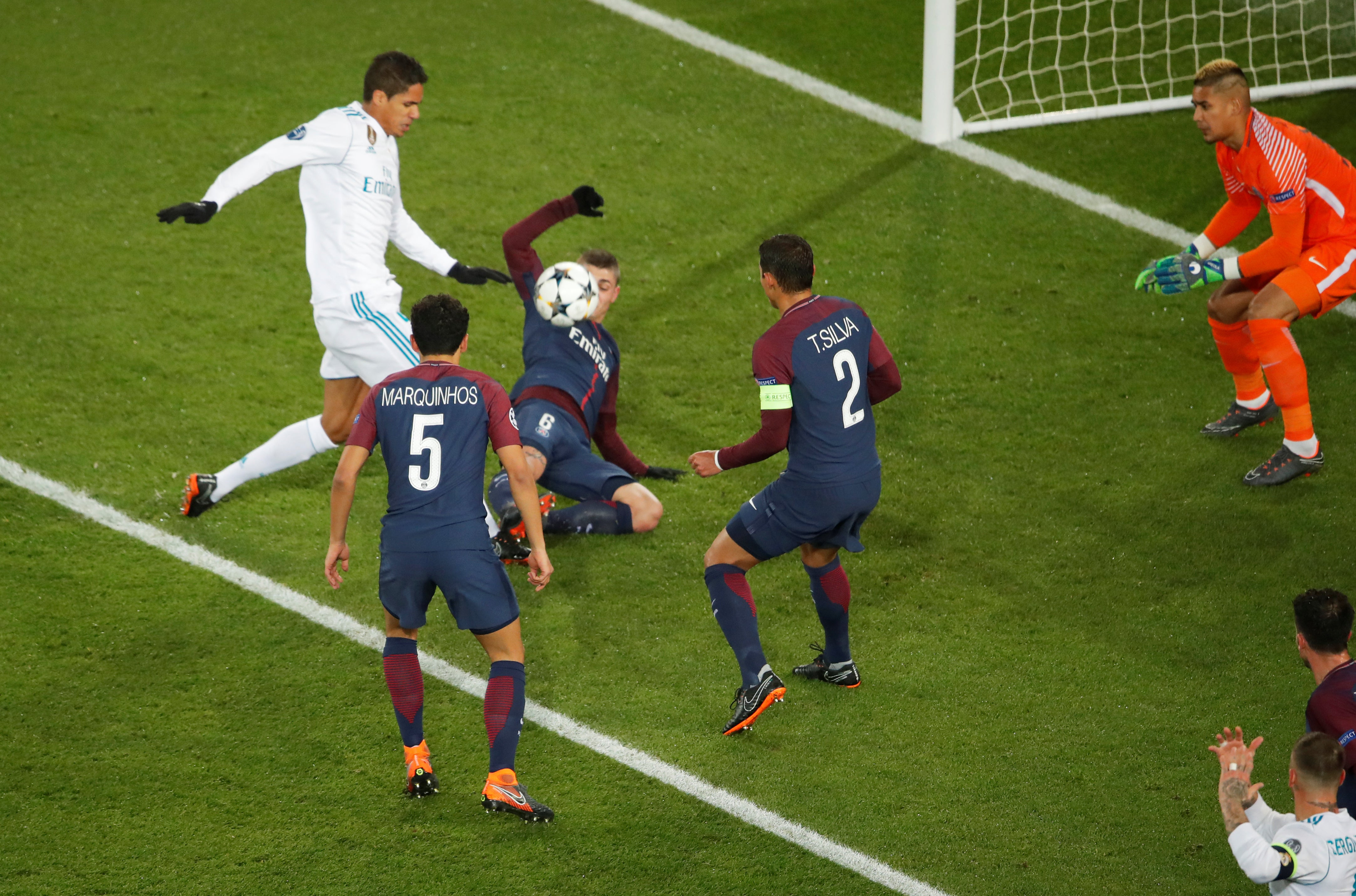 PSG 1-2 Real Madrid | Los de Zidane conquistan París y se clasifican para cuartos de final PSG 1-2 Real Madrid | Los de Zidane conquistan París y se clasifican para cuartos de final