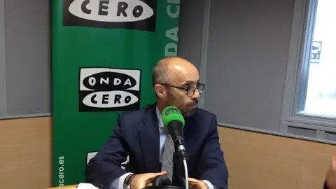 Pedro Luis Sanz en Onda Cero Alcalá Entrevista al alcalde de Meco