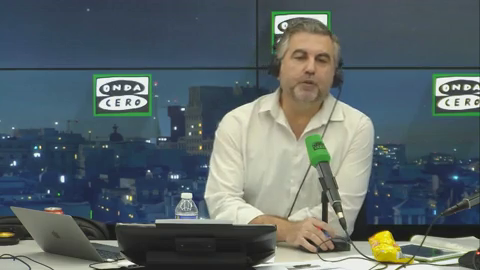 Monólogo de Alsina: "Rajoy y Soraya han evitado pronunciarse abiertamente sobre la huelga del 8M" Monólogo de Alsina: "Rajoy y Soraya han evitado pronunciarse abiertamente sobre la huelga del 8M"