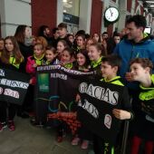 Recibimiento Óscar Husillos ayer en la Estación de Palencia
