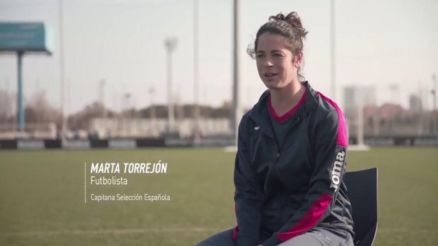 Las deportistas espa&ntilde;olas protagonizan la campa&ntilde;a de Joma por el D&iacute;a de la Mujer: "Ojal&aacute; todos los d&iacute;as fueran noticia"