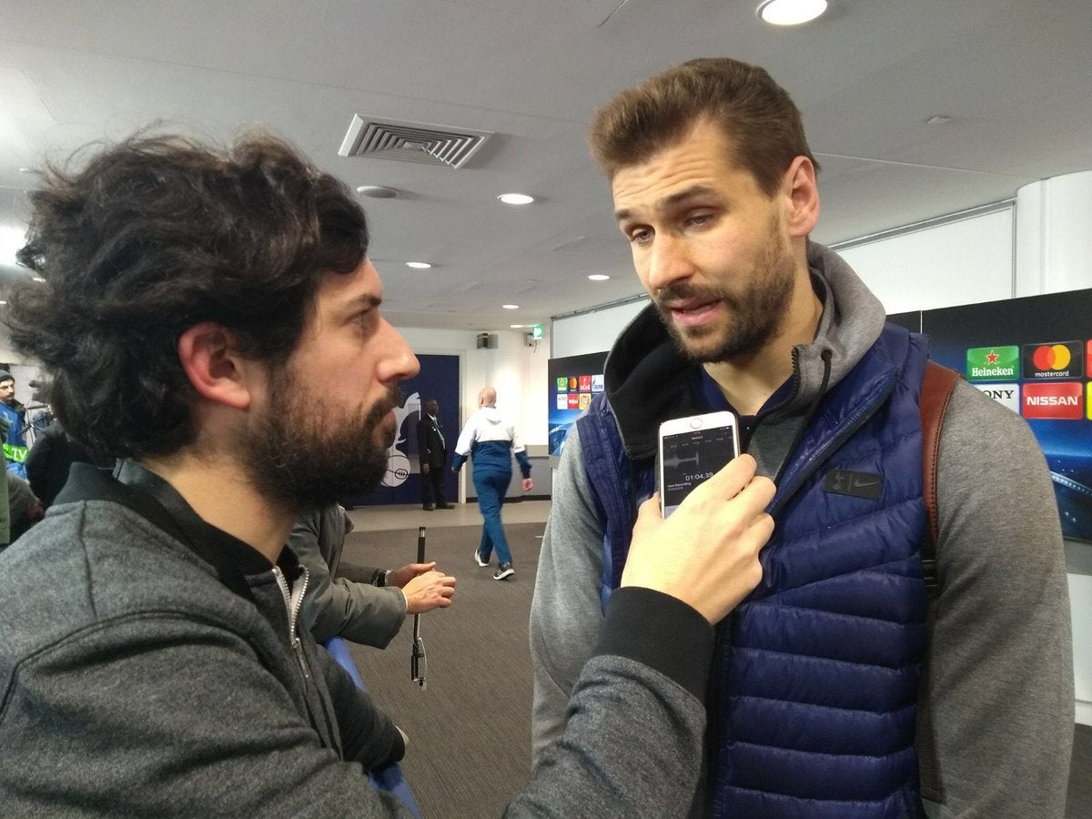 Fernando Llorente: "Es un día duro porque nos han dado la vuelta el partido en cinco minutos" Fernando Llorente: "Es un día duro porque nos han dado la vuelta el partido en cinco minutos"