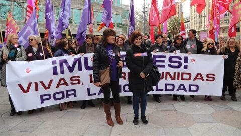 Concentraci&oacute;n en el Paseo Constituci&oacute;n de Zaragoza