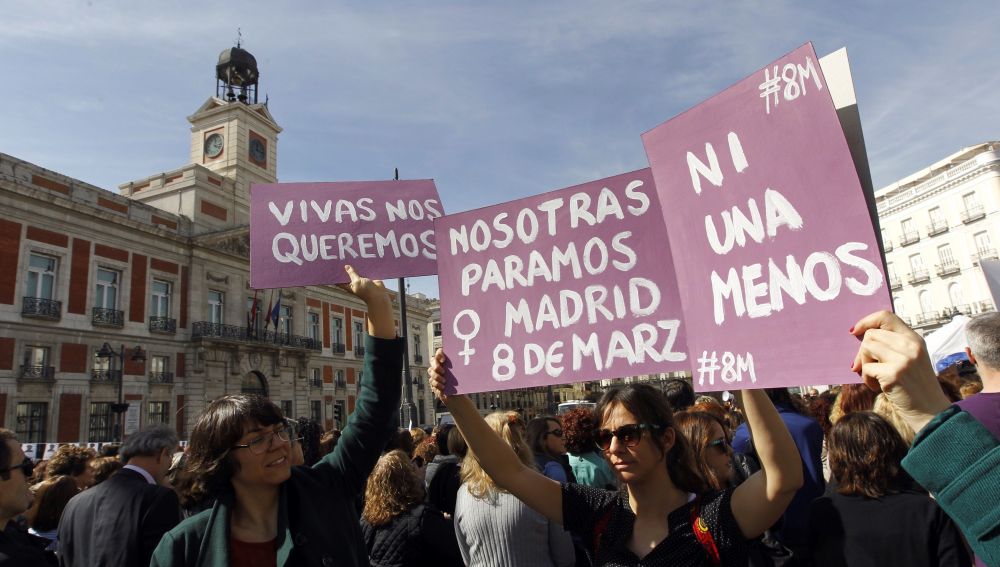 Las mujeres, citadas mañana a "parar el mundo" en la primera huelga feminista